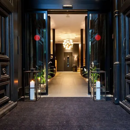 帕赛欧格蕾西亚酒店 酒店 *