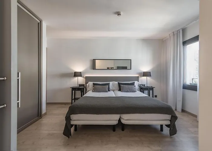 酒店 帕赛欧格蕾西亚酒店 *