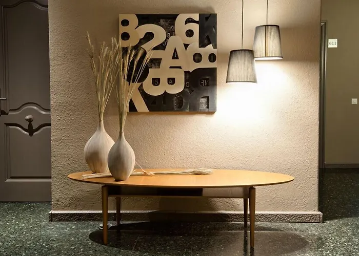 酒店 帕赛欧格蕾西亚酒店 *